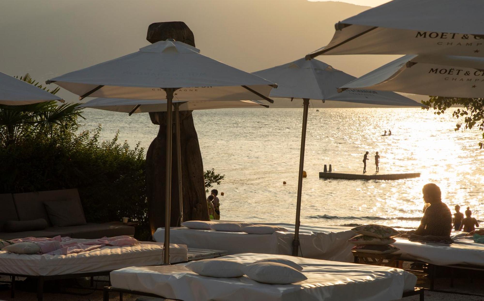 Riva Beach Club I Boutique Hotel I Restaurant Gambarogno Dış mekan fotoğraf
